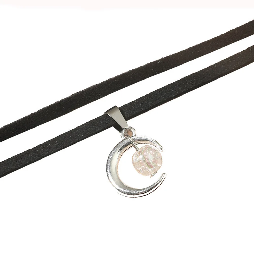 Collana con ciondolo a forma di luna geometrica semplice con colletto in velluto nero a doppio strato in stile gotico vintage per gioielli da donna_voghion.com