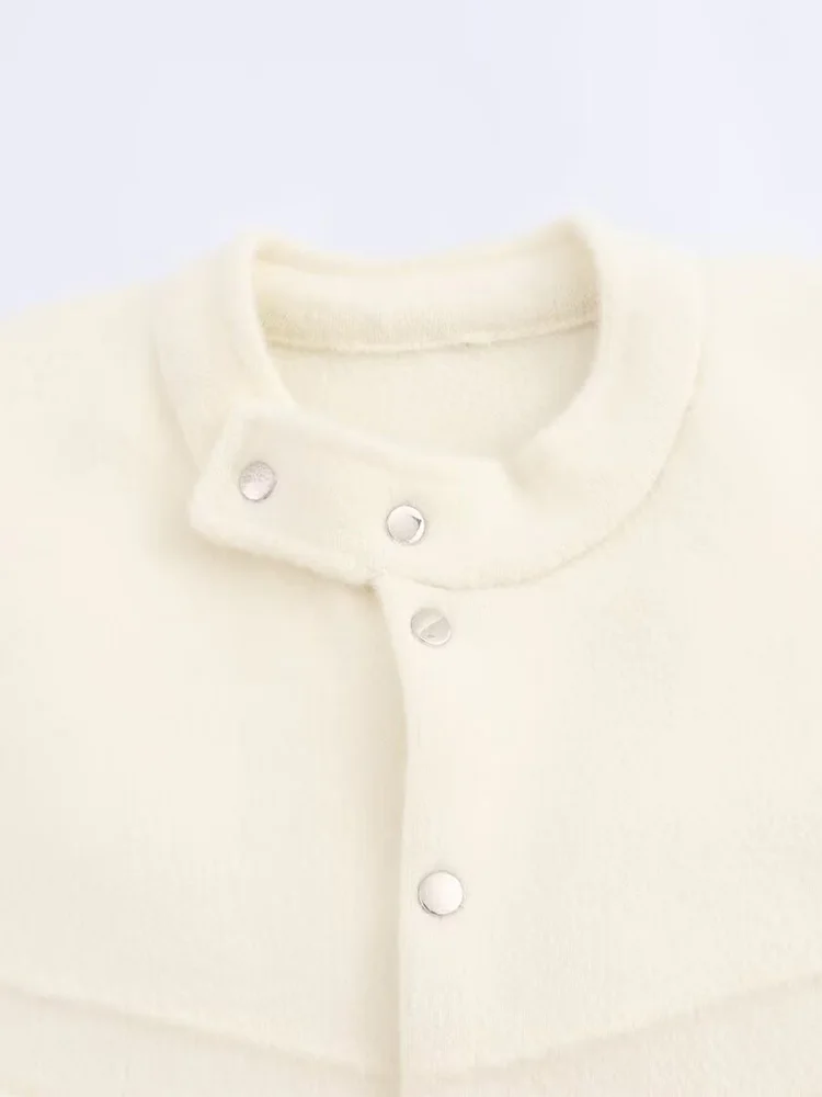 Slide image d6c6167283c249918efcc6c3690a0e3c