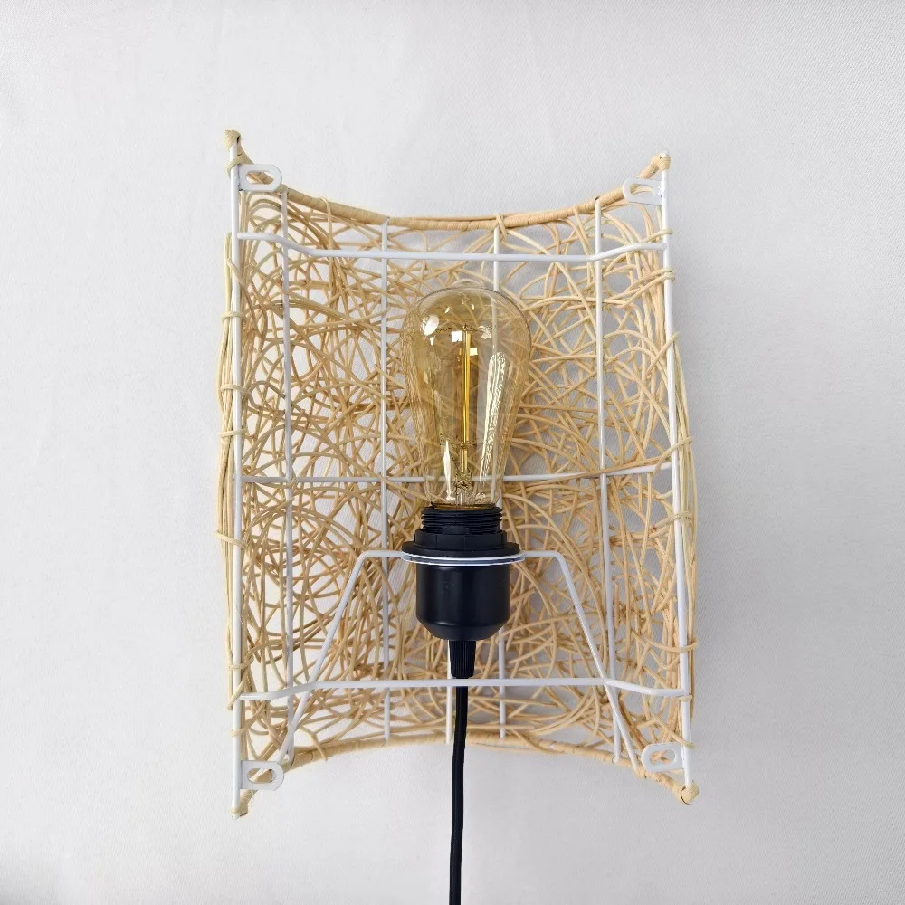 Hand Woven Rattan Wall Lamps with Dimmable on/Off Switch Plug in Lamp Rustic Boho Vintage Wall Sconce for Bedside Restaurant E27