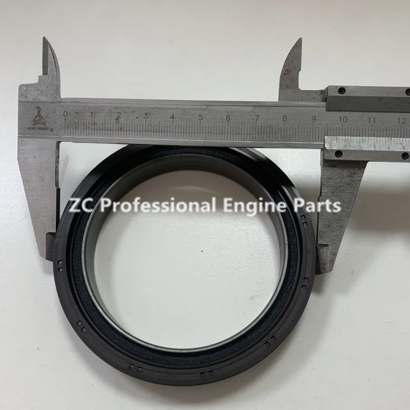 8981581100 8-98158110-0 Japanese original crankshaft front oil seal for Isuzu 4JJ1 XKC01 NQR NNR NPR engine parts