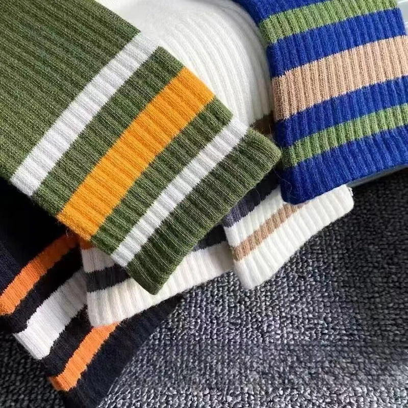 Casual Socks 5 Pairs Men's Colorful Striped Casual Socks Fashionable Sports Socks Sweat Absorbing And Breathable Suitable For All Seasons