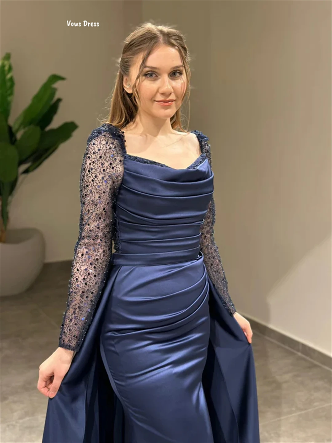 فساتين سهرة مصنوعة حسب الطلب من Vows فساتين حفلات...