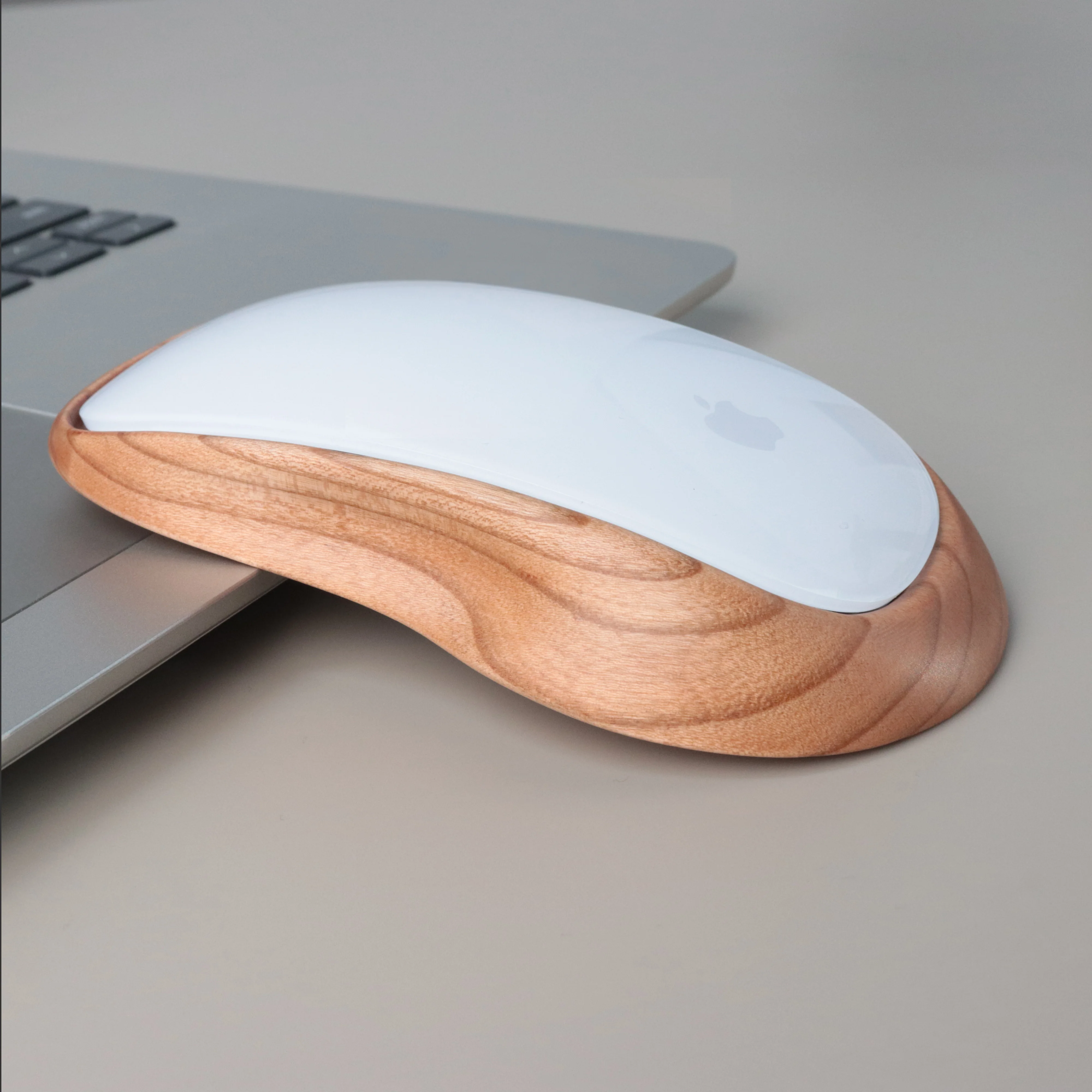 Premium Wood Base for Apple Magic Mouse 2/3/4 – Elegant Protective