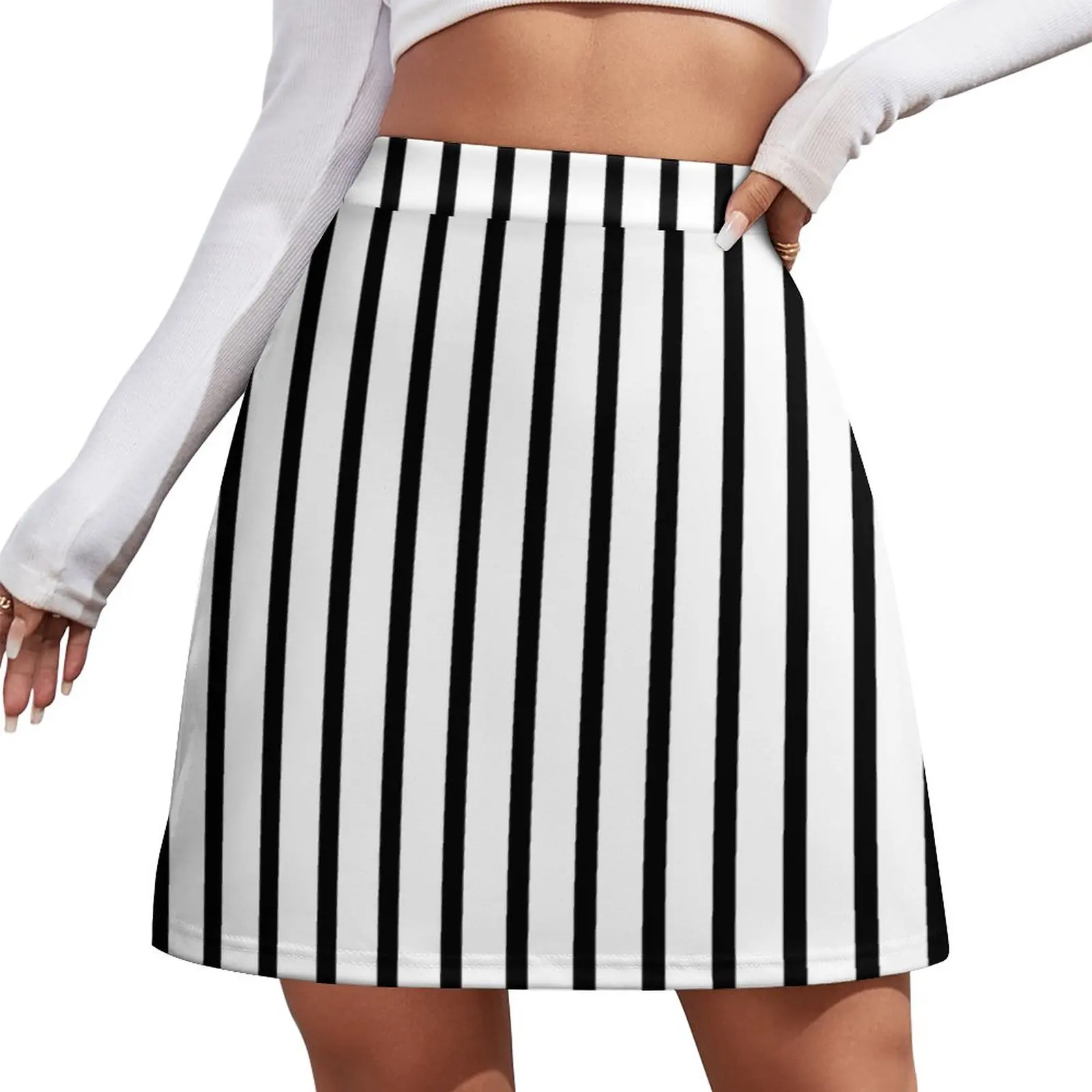 Thin Black White Stripes Miniskirt Mini Skirt korean ladies summer cute skirt fashion white stripes under great white northern lights 1 cd