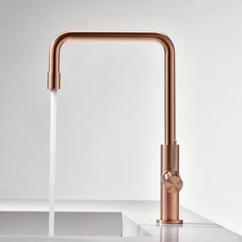 304 สแตนเลสหมุนอ่างล้างจานก๊อกน้ําผสมน้ําร้อนและเย็น 1