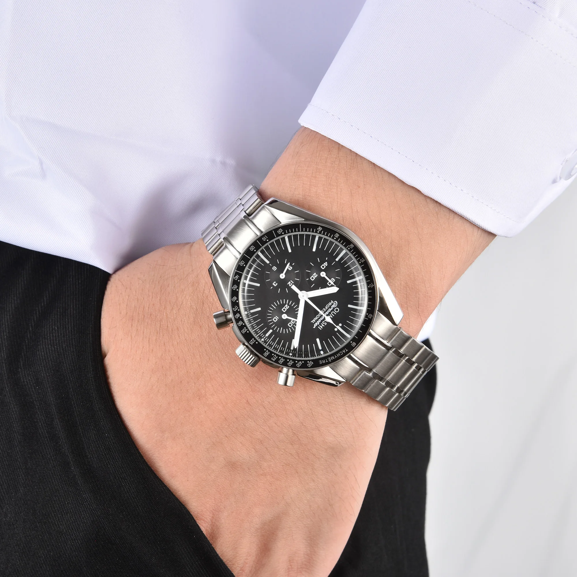 極美品】OUMASHI プロフェッショナル クロノグラフサファイアガラス