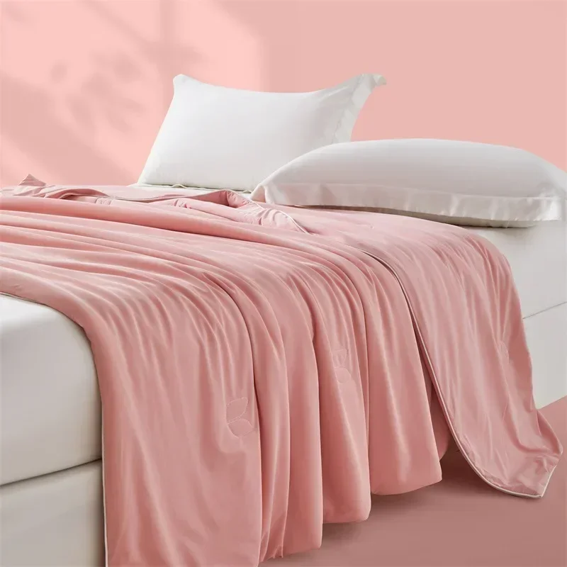 1pcAdvanced cooling sensation, machine washable water, antibacterial air conditioning, thin blankets, single and double blankets