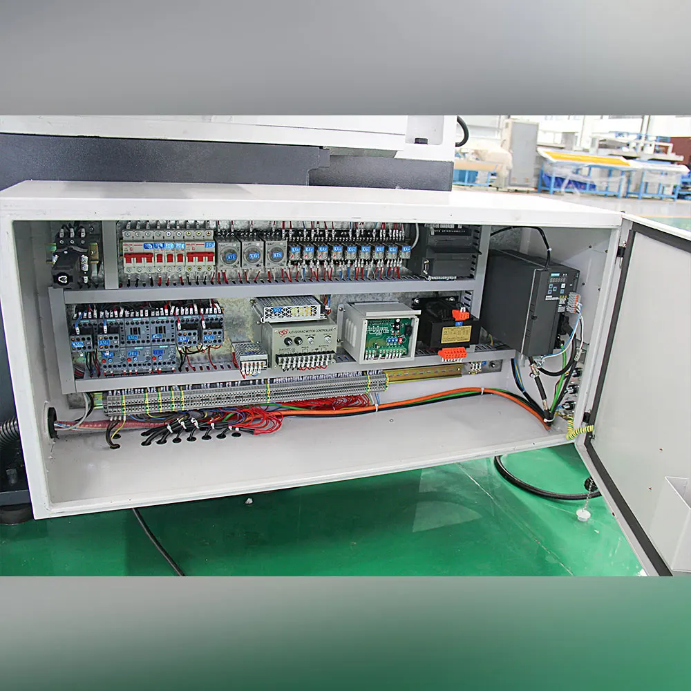 Accuracy Metal Cylinder Head Surface Grinding Machine 5