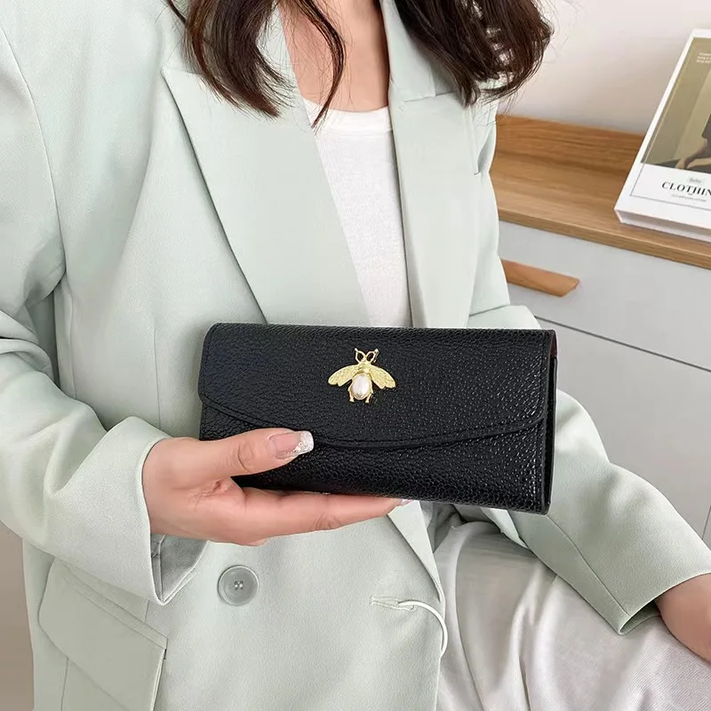 Gucci Embroidered Bee Billfold Wallet In Black, ModeSens