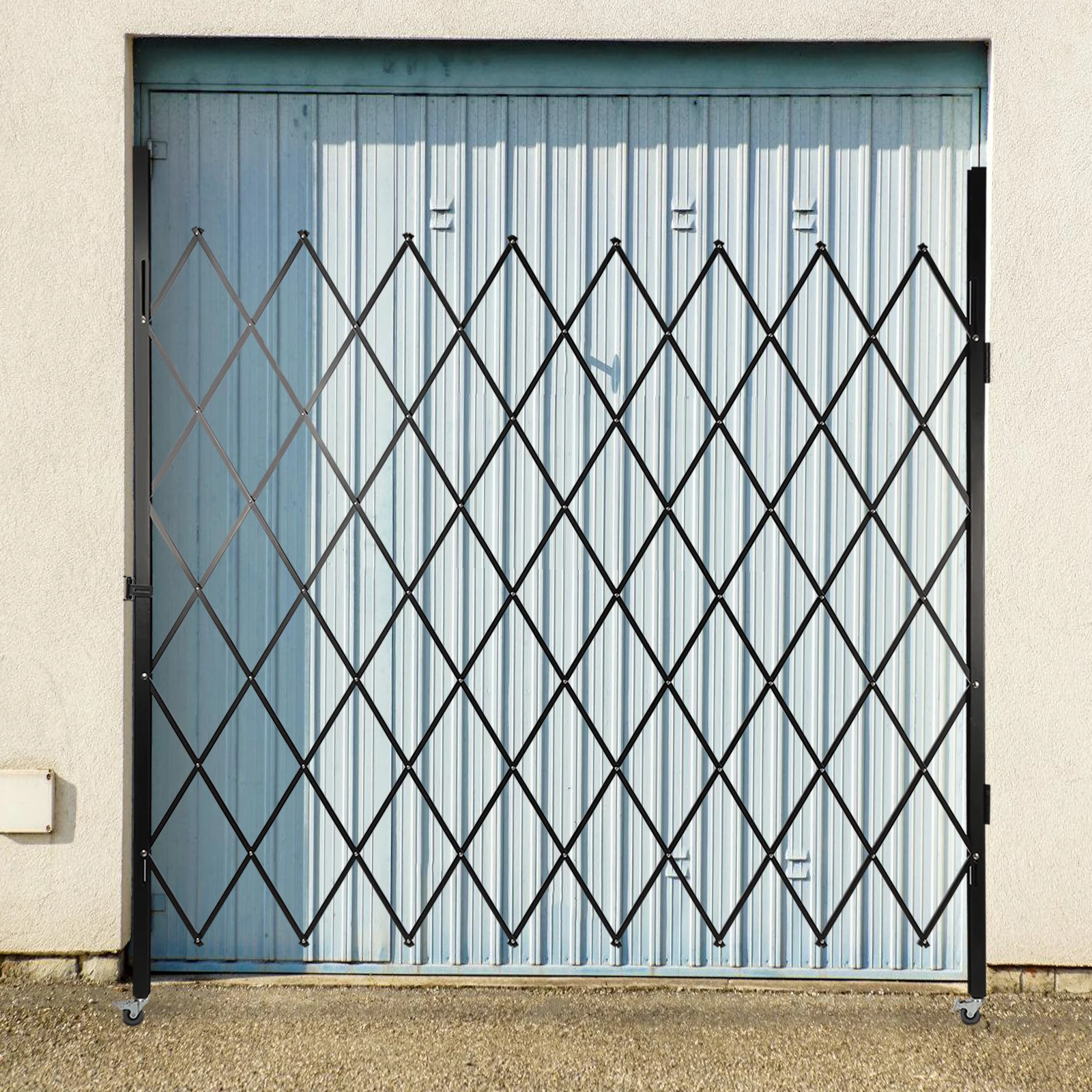 цена Single Folding Security Gate Wall Mount Iron&Aluminum Alloy Door Scissor Gate Flexible Expanding with Padlock