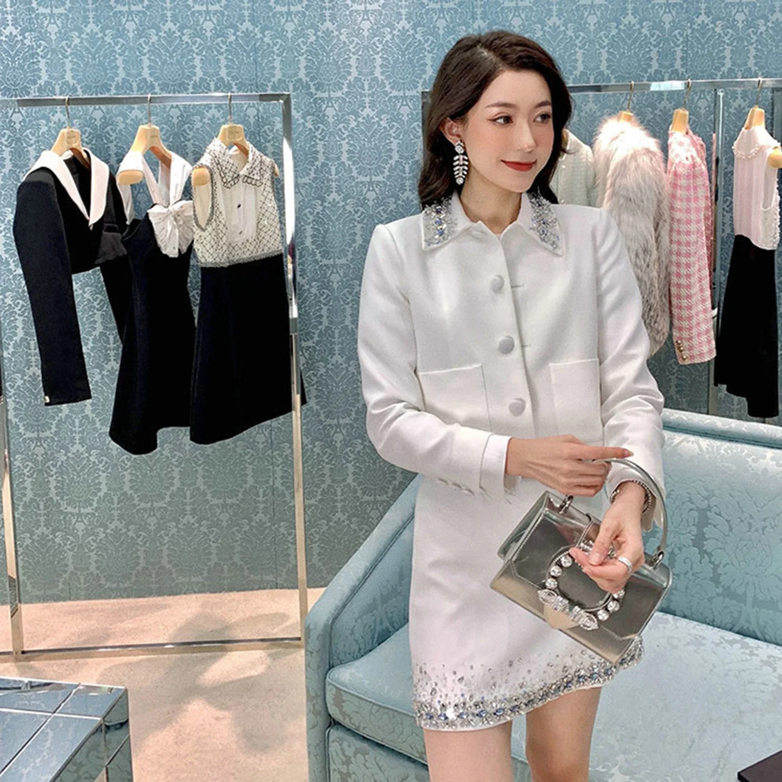 여성 헤비 인더스트리 라인석 장식 투피스, 화이트 세트 숏 코트, 하프 스커트,..