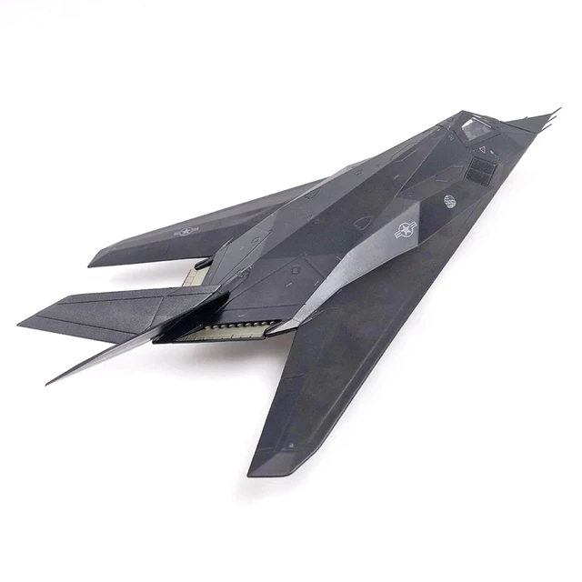 1:72 F117A Nighthawk Stealth Fighter Bomber Attack Aircraft Alloy Aircraft Model Decoration Collection Birthday Gift 4