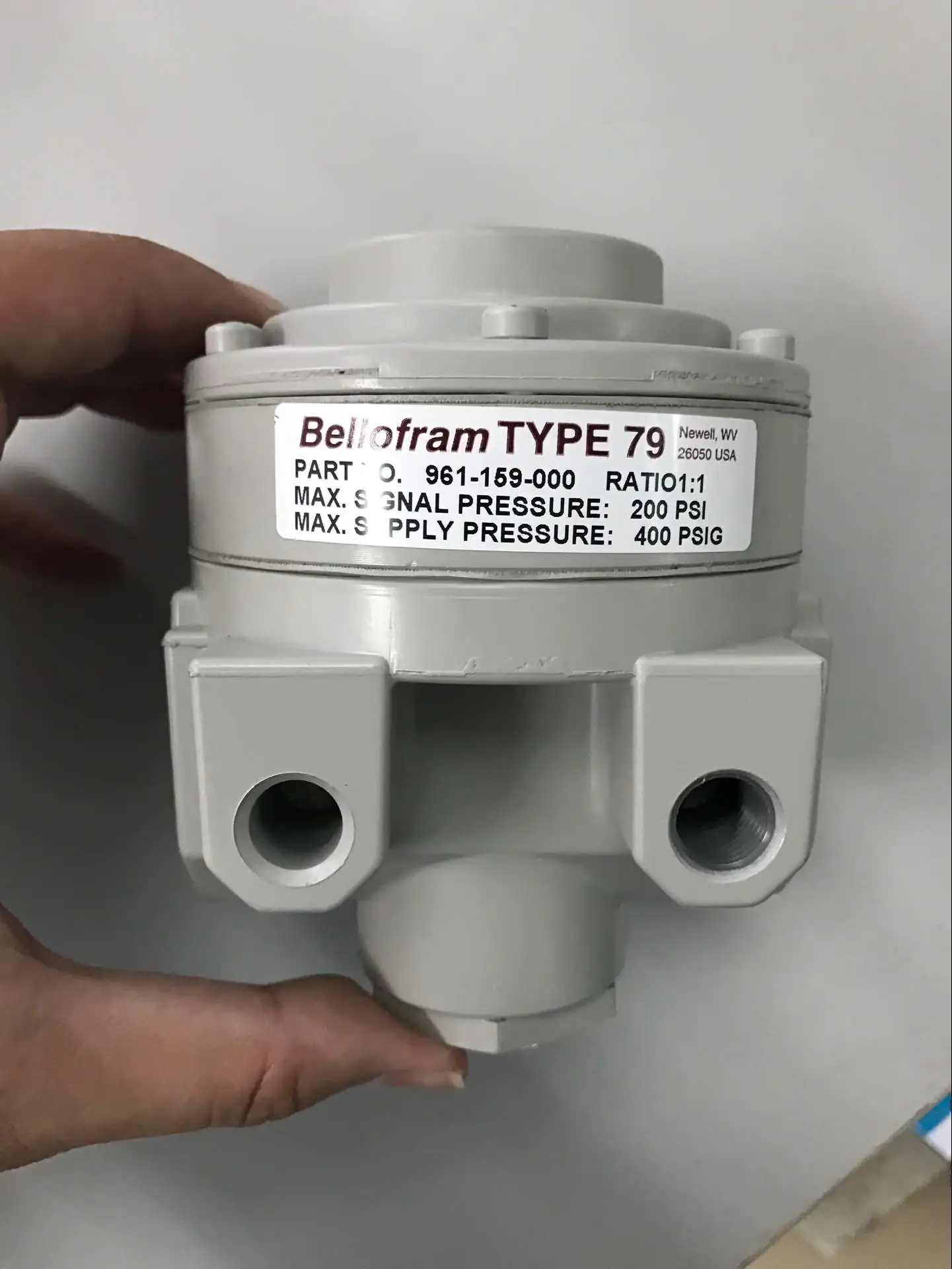 

961-159-000 новый оригинальный американский болотный беллофрам срок поставки 12-18 недель