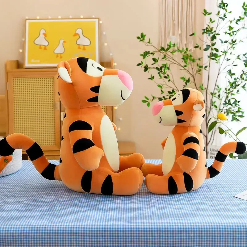 دمية تيجر (Tigger) المحشوة من ويني الدبدوب