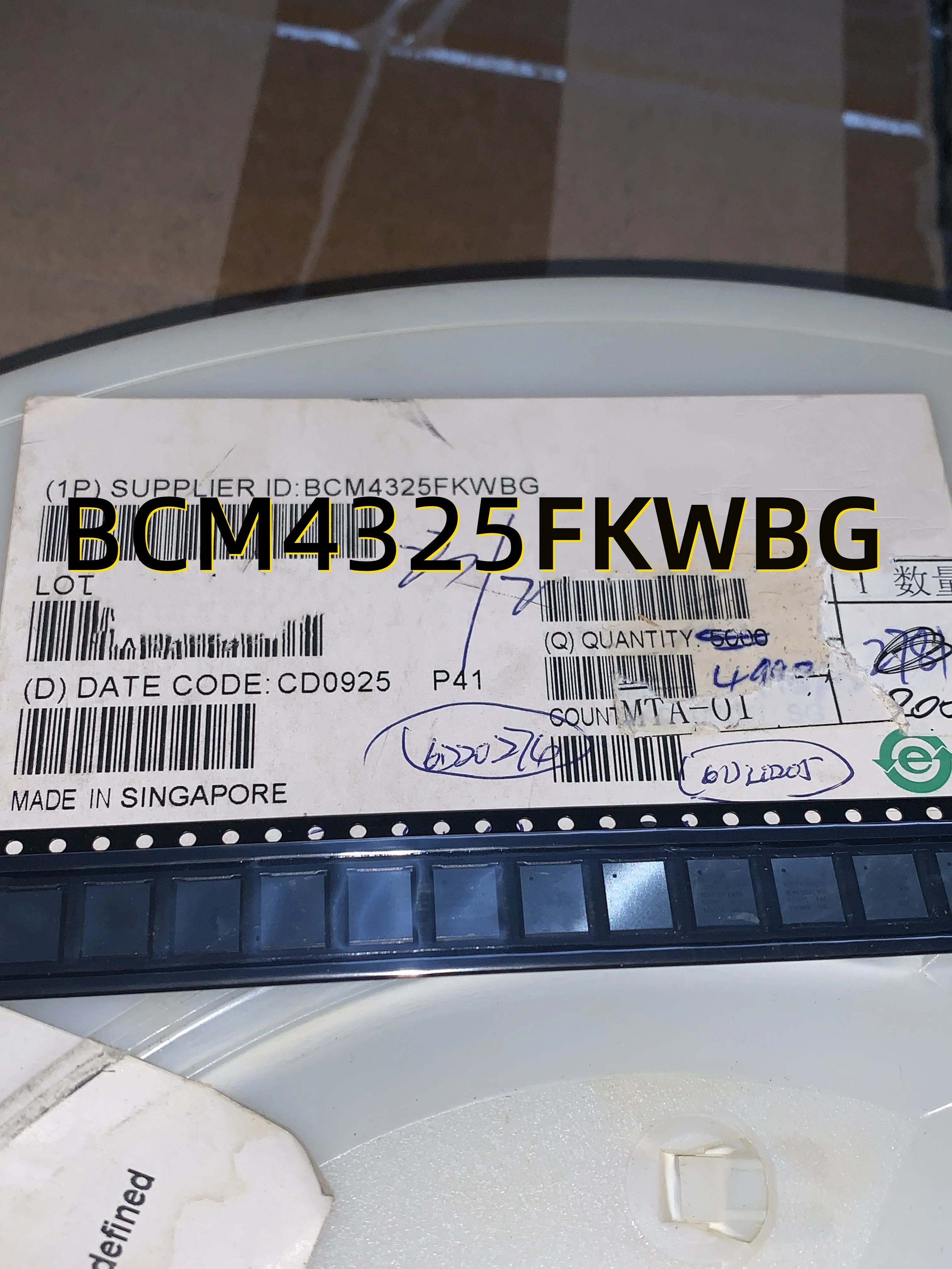 

BCM4325FKWBG 09+ BGA/P41