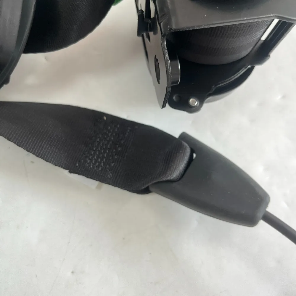 FJ7Z78611B09BL FJ7Z78611B08BM Seat Belt with Pre-tensioner D and P Side for 2015- Lincoln MKC Lap and Shoulder Belt Assy