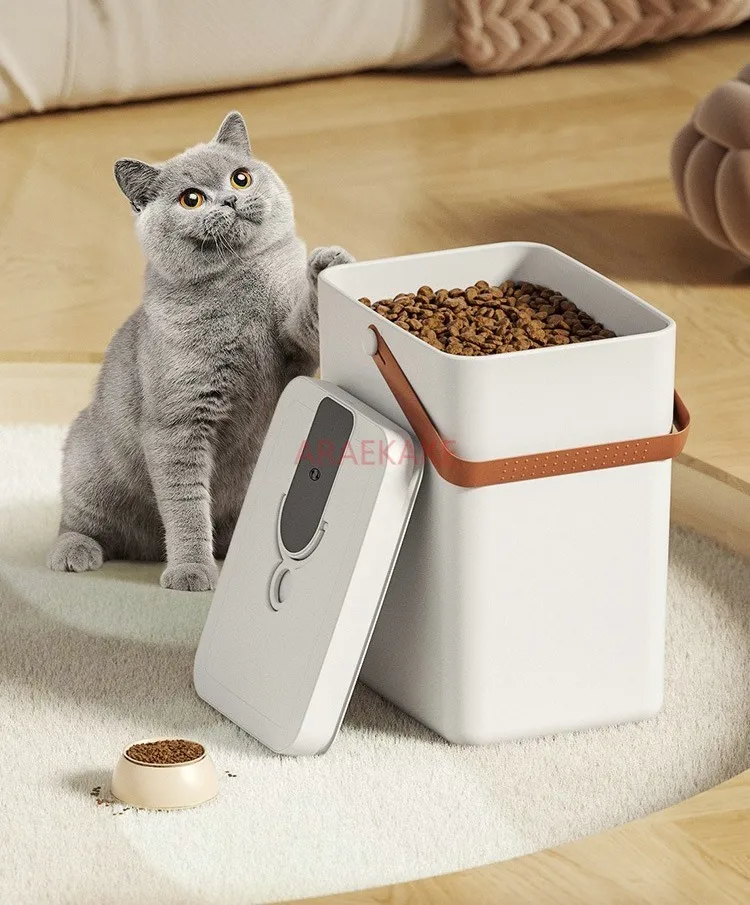 Smart Pet Food Storage Bin 3