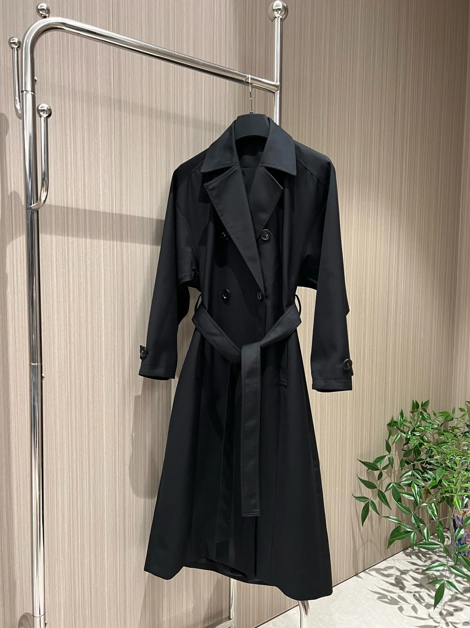 

2023 Women's Clothing Waisted dolman sleeves double-breasted belted loose trench coat Autumn Winter New 0220