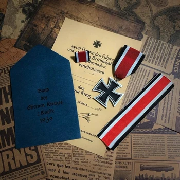 4PCS/SET Badge Vintage Cross Medal Germany Envelope, Honours, Webbing Badge Film and Television Props Cosplay Gifts
