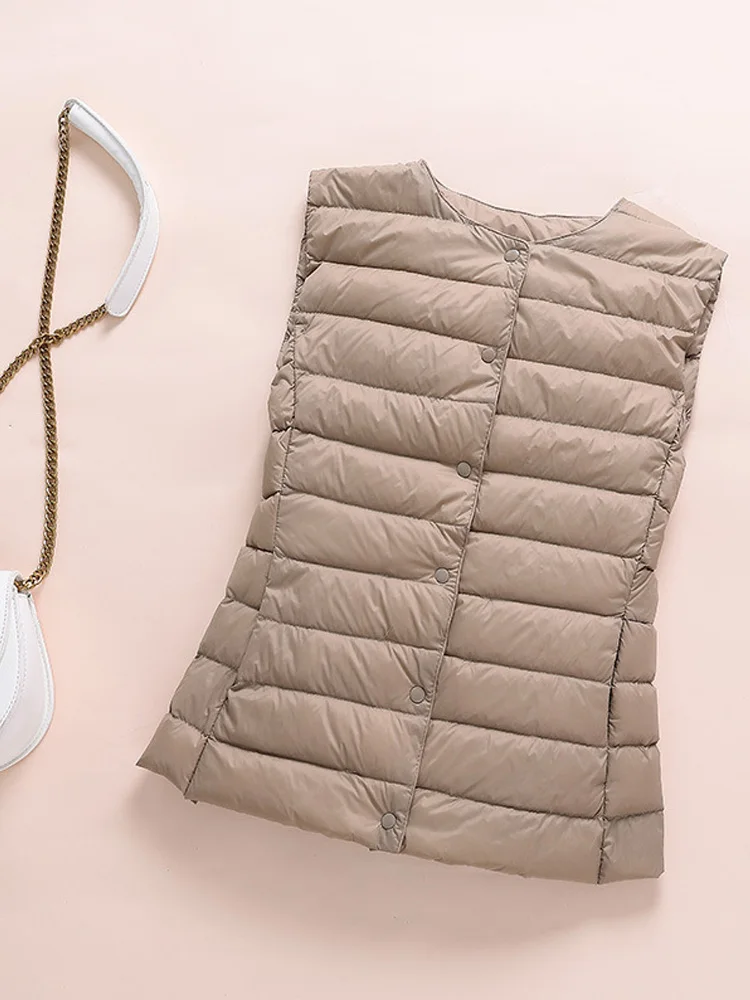 0-10℃ Ultralight Down Vest Women 2024 New Autumn Winter Female Duck Down Waistcoat Puffer Feather Padded Sleeveless Warm Jackets 4