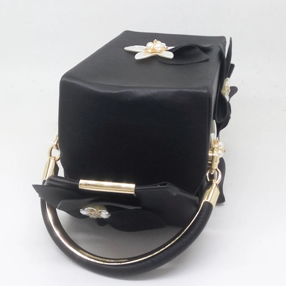 SHIRLEY CONVERTIBLE CLUTCH BLACK