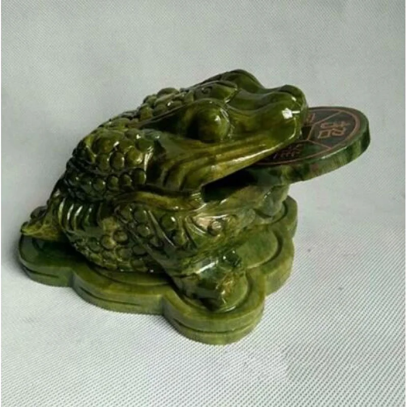 

Collection Chinese Natural Jade Jade Carving Ornaments Jade Carved Jade Feng Shui Decoration Toad Animal Statue