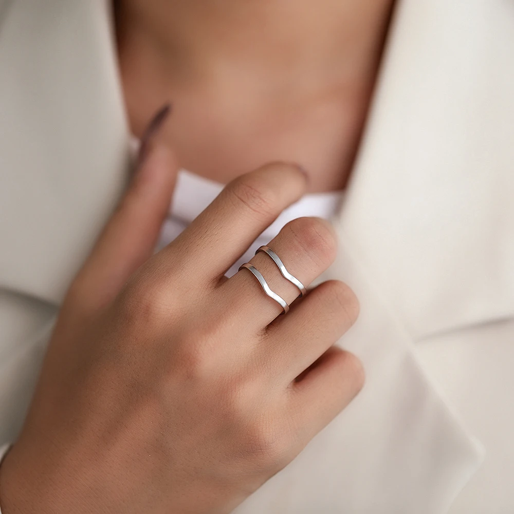 Double Layer Wavy Ring Stainless Steel Simple Ladies Wedding Ring_voghion.com