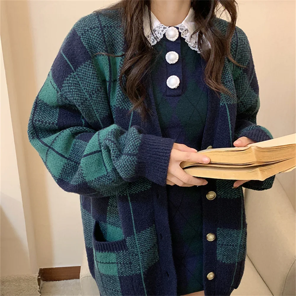 

PLAMTEE Green Argyle Women Sweaters Oversize Fashion Loose Chic Gentle Office Lady Autumn Vintage Streetwear New All Match Coats
