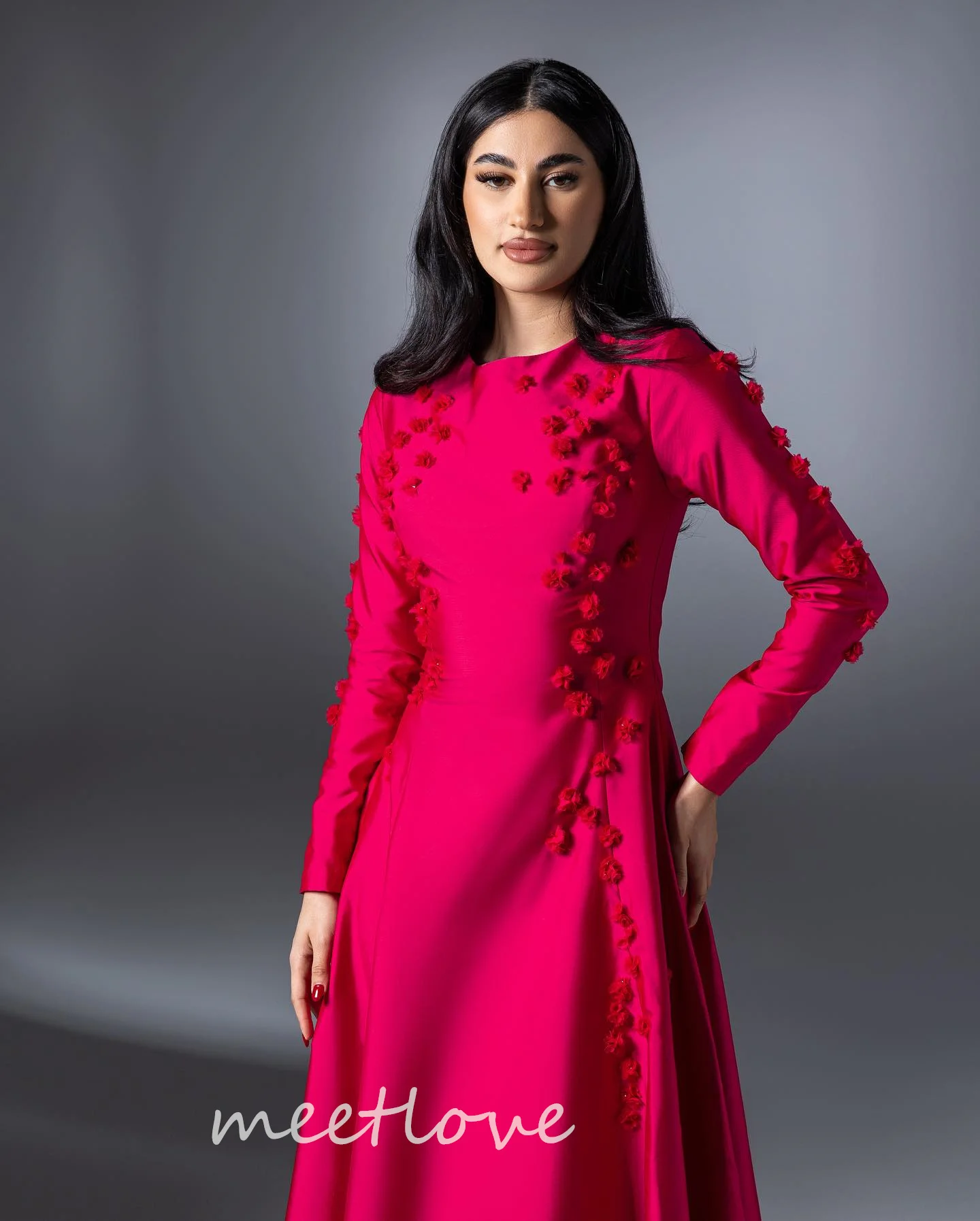 

Meetlove Fuchsia Prom Dresses Appliques Long Sleeves Formal Evening Dresses Long Floor Length Party Vestidos De Noches