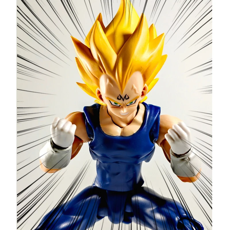 Figurine Dragon Ball Z Majin Vegeta 27cm – LED Cheveux, 2 Têtes Interchangeables