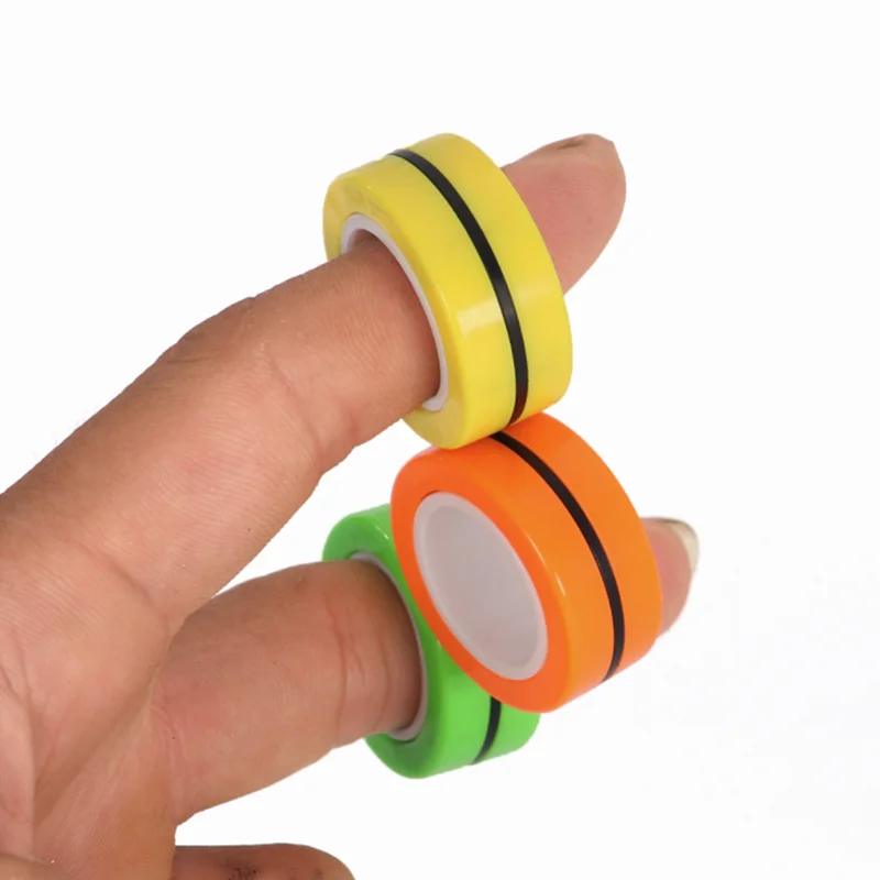 Magnetic Bracelet Ring Unzip Toy Magical Ring Props Tools 3PCS, Green acction 3/6 Pcs Magnetic Rings Toys Colorful Unzip Finger Game Finger Toy 