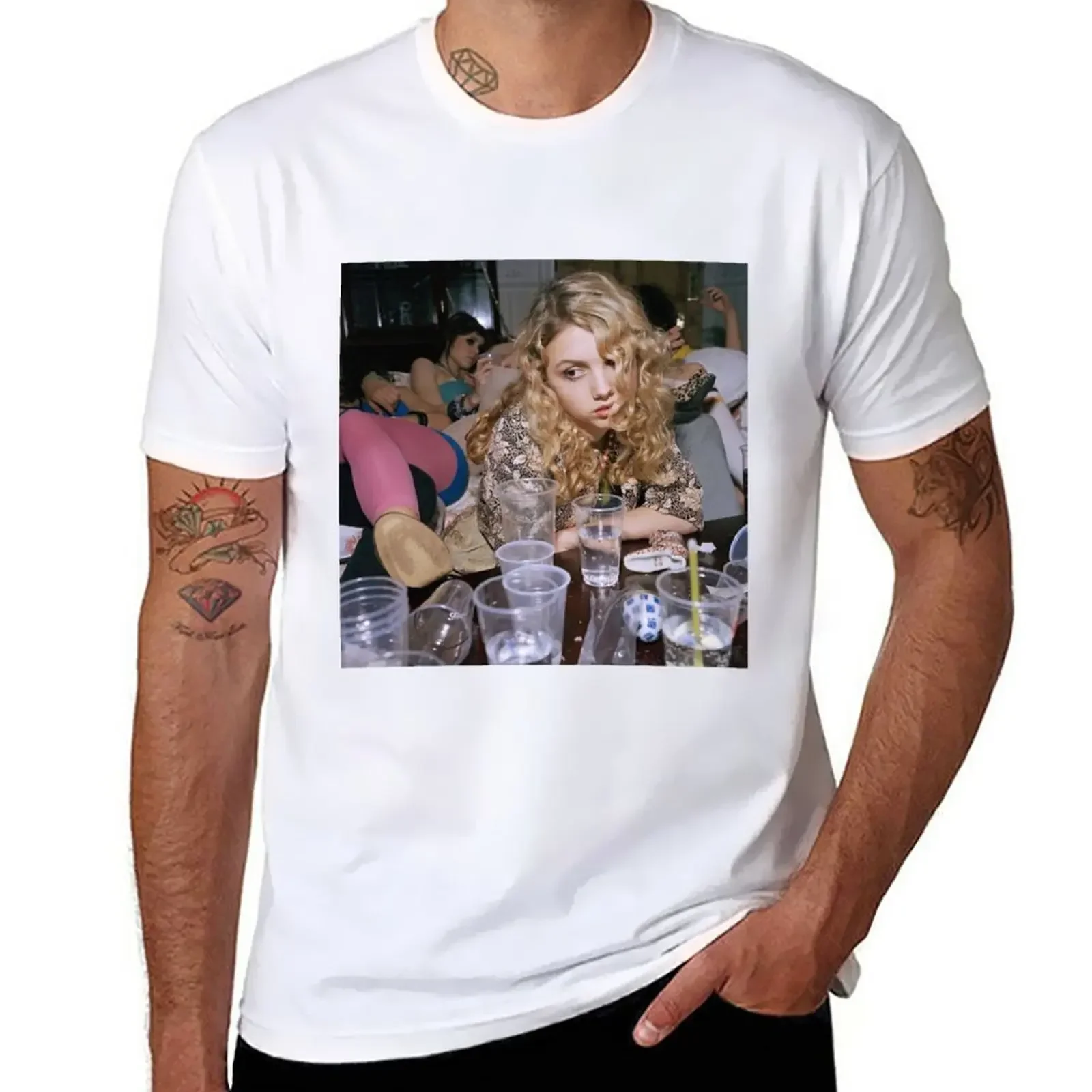 Skins Cassie T-Shirt graphics kawaii clothes tees Men's t shirts