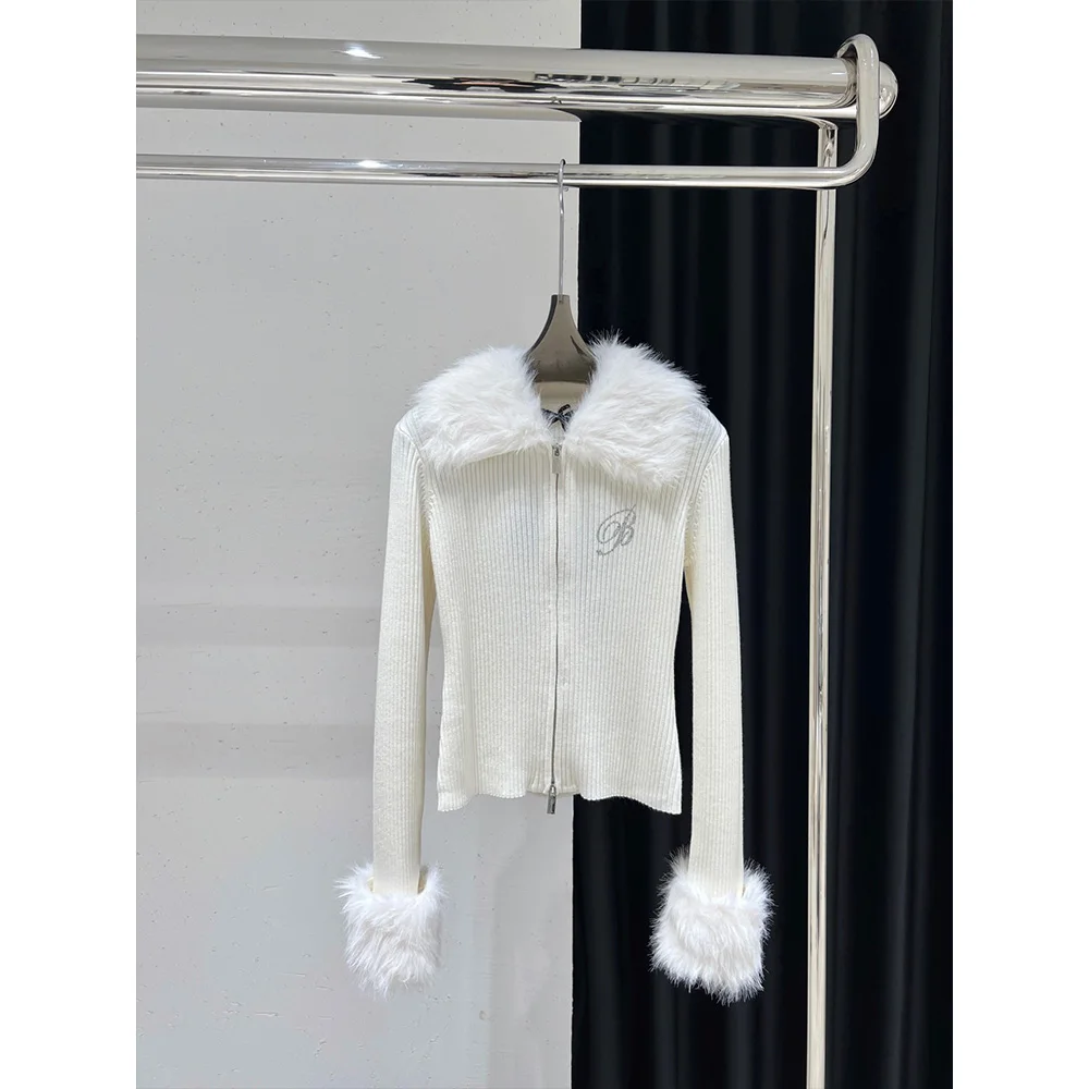 

23 Autumn and winter new women fashionable wear collar cuffs removable wool design Slim wool knitwear tops