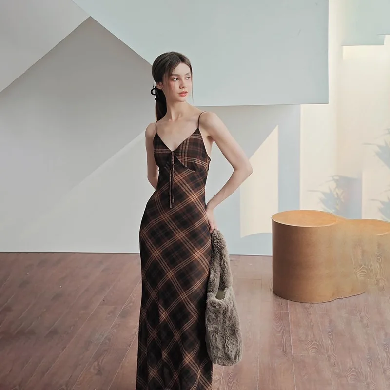 

Женское облегающее платье в клетку, привлекательное длинное платье в стиле ретро, с открытой спиной, в стиле социалита, лето 2024