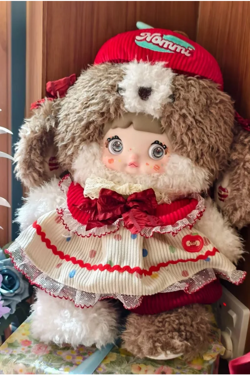 Original Limited Nommi Bites an Apple 400% Hanging Card Blind Box