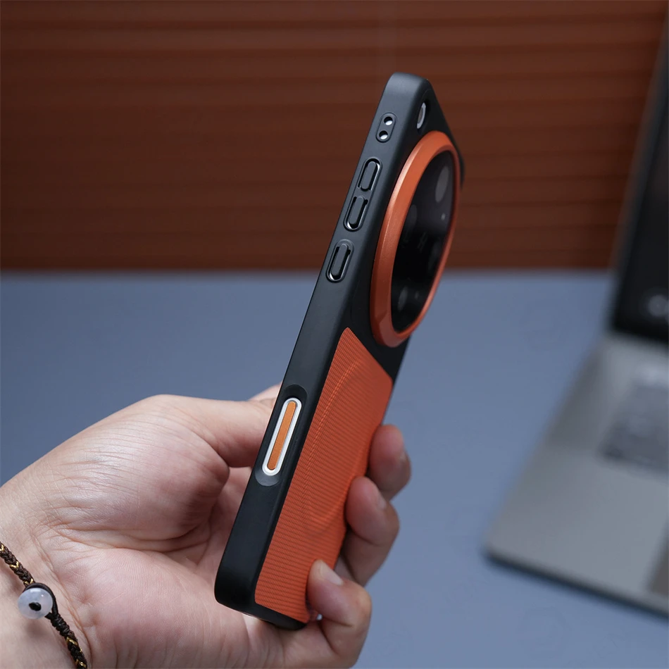 Magnetic Textured Fabric Business Case with Shockproof Bumper
