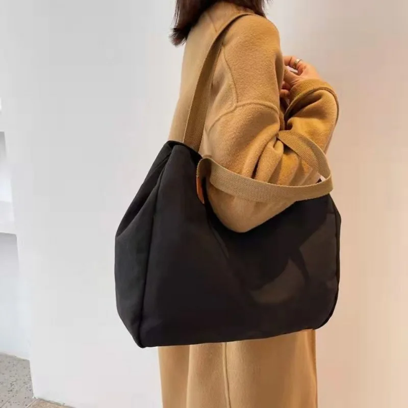 New Fashion Monochrome Canvas Large Capacity Handbag for Women Reusable Large Capacity Shopping Storage Bag for Students