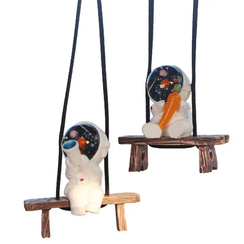 

Swing Astronaut Car Pendant Hanging Autos Rearview Mirror Ornaments Decoration Cars Interiors Accessories For Automobiles