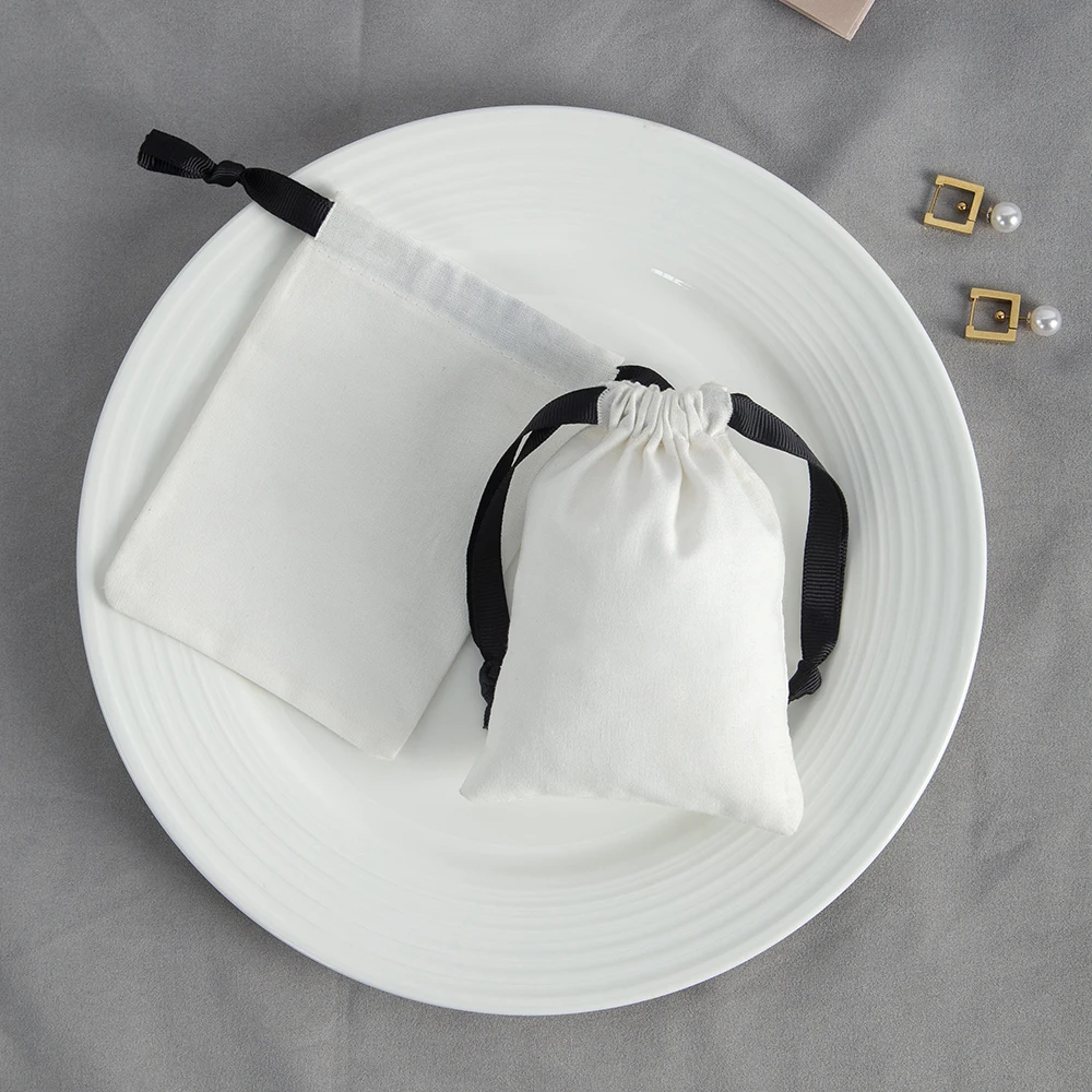 50/100 Stück weiße Geschenktüten aus Baumwollseil mit Kordelzug, Schmuckverpackungsbeutel, Aufbewahrungstasche für Hochzeitsringe, Ohrstecker, Verpackung – Detail 10