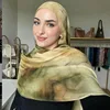 Hot Sale Watercolour Floral Printed Cotton Hijab Scarf Woman Muslim Hijab Shawls Lady Cotton Rayon Viscose Turban Bandana 2