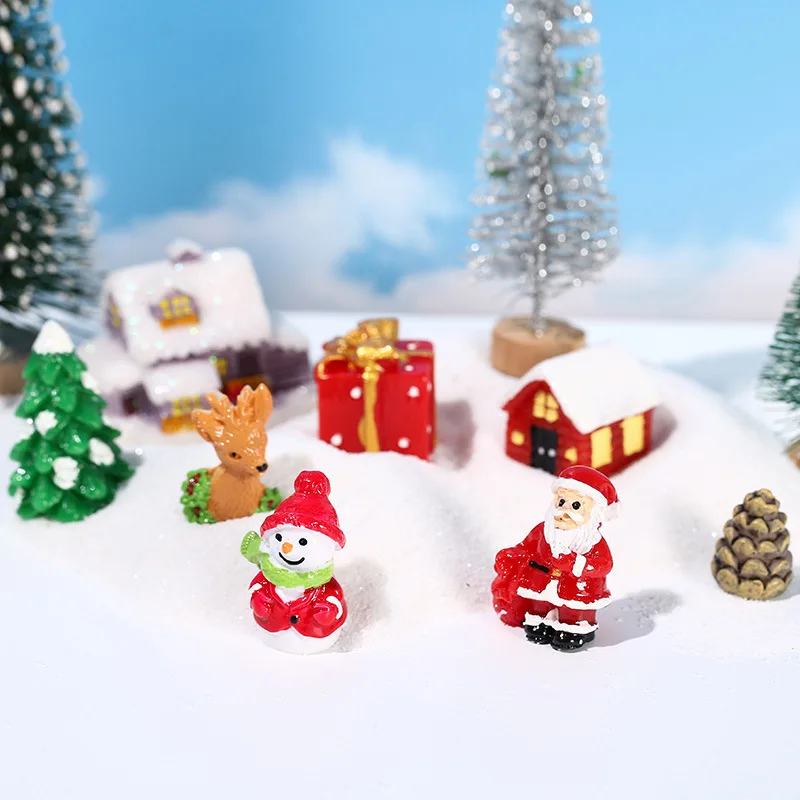https://ae01.alicdn.com/kf/Seb0dea9718db495da192004d338f9dbc2/Resin-Micro-Landscape-Christmas-Decorations-Santa-Claus-Crafts-Mini-Garden-Decor-Cute-Snowman-Xmas-Ornaments-DIY.jpg