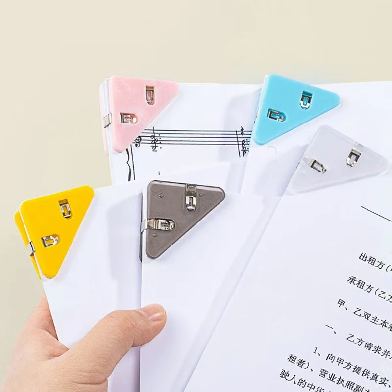 새로운 20pcs 컬러 삼각형 클립 빌 클립 책 종이 코너 클립 책상 보관 선반 문구 사무실 데스크탑 주최자 클립