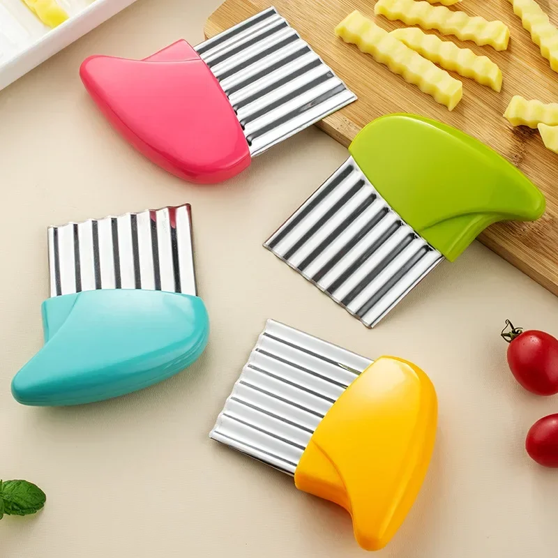 Vegetable Slicer Vegetable Cutter Potato Slicer Potato Chip Maker Potato Cutter Food Slicer Kitchen Knife Stainless Steel Potato Knife Wave Shaped French Fries Potato Chip Slicer
