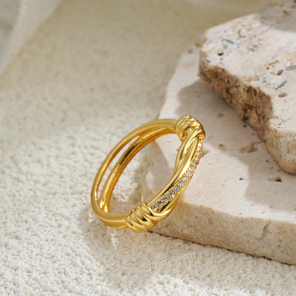18K Gold Plated Zircon Wedding Ring for Women Twist Bilayer Circle Minimalist Waterproof Elegant Bride Jewelry Accessories New