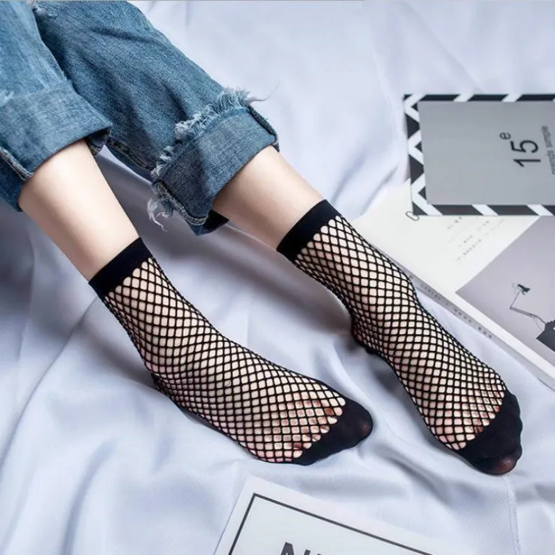 

2Pair Fashion Women Girls Lady Sexy Lace Ankle High Fishnet Mesh Net Solid Color Short Crew Summer Breathable Socks New Arrival