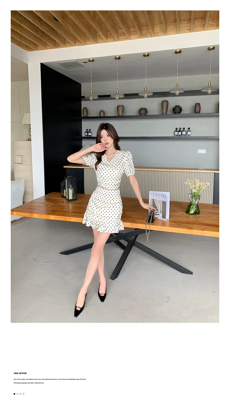 New Summer Two-piece Skirt Set Women Elegant Polka Dot V-neck Cropped Top Bodycon Short Skirt Y2K Sexy Korean Fashion Outfits