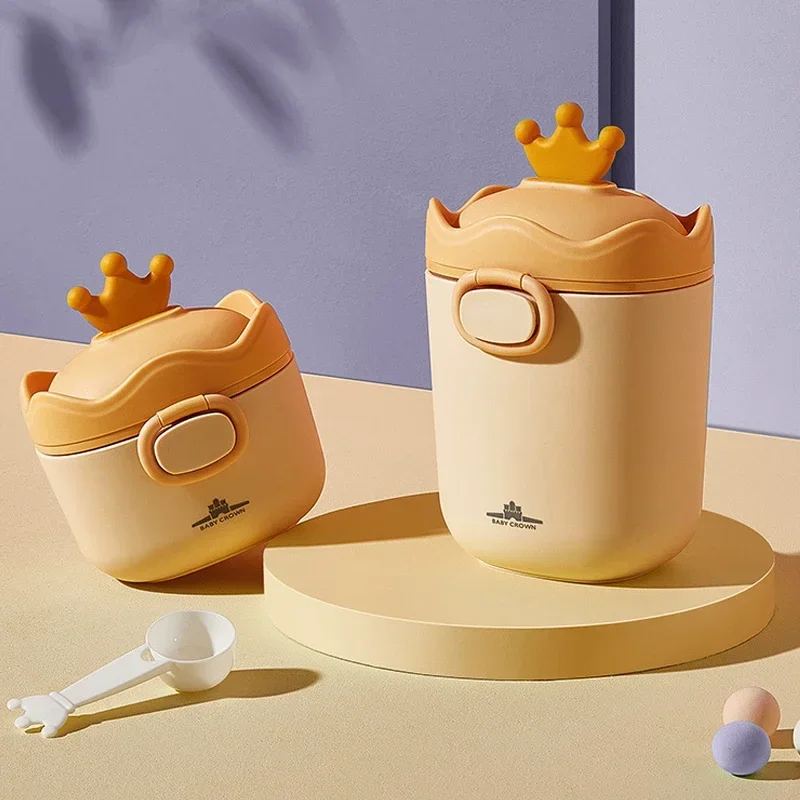Portable Baby Food Storage Box BPA Free Formula Dispenser Cartoon Infant Milk Powder Box Toddler Snacks Cup Container