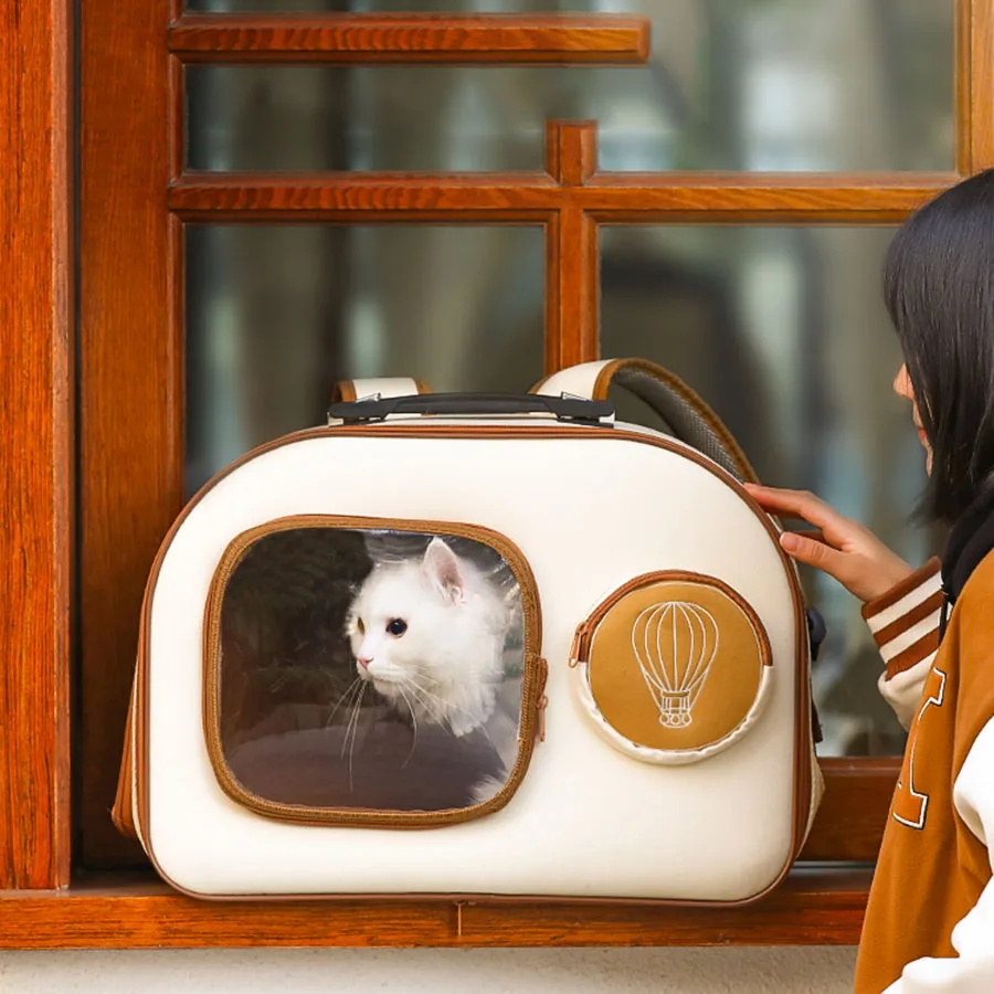 Designer Cat Carrier Cute Travel Luggage Case Breathable Cat Carrier Portable Outdoor Wheeled Hard Shell Bolsa Gato Pet Backpack