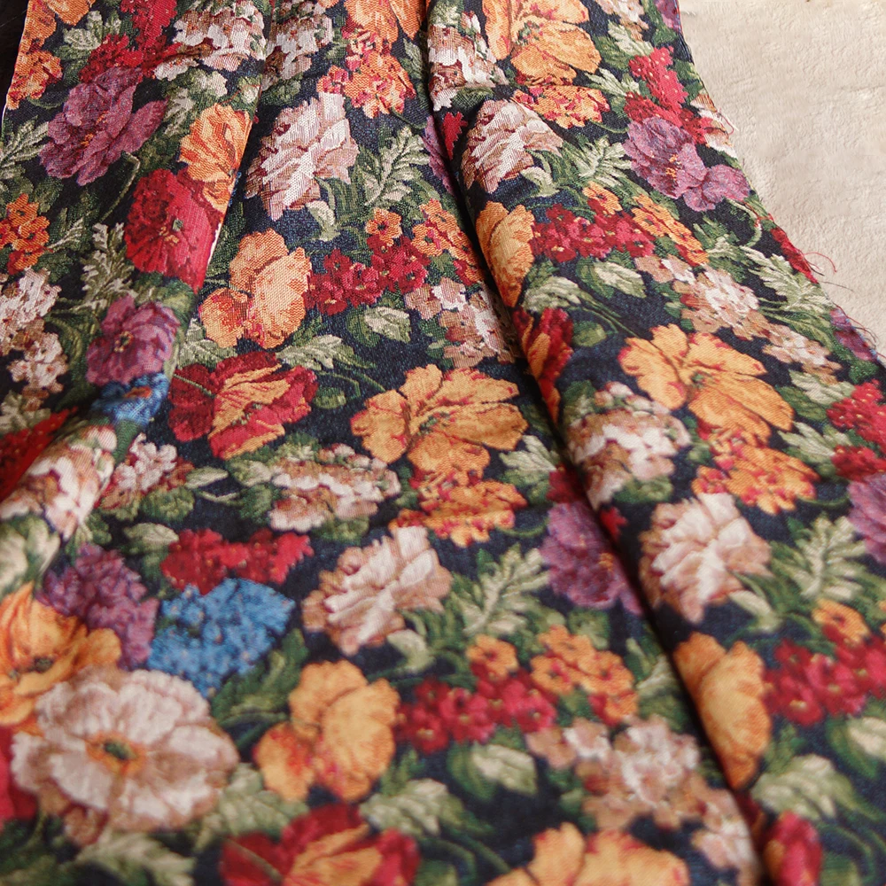Palace style yarn-dyed jacquard fabric tablecloth picnic mat sandhair towel curtain material bag designer fabric