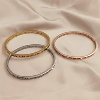 Classic Roman Numeral Zircon O Shape Stainless Steel Gold Plated Bracelet, High Quality Waterproof Wedding Party Jewelry 1